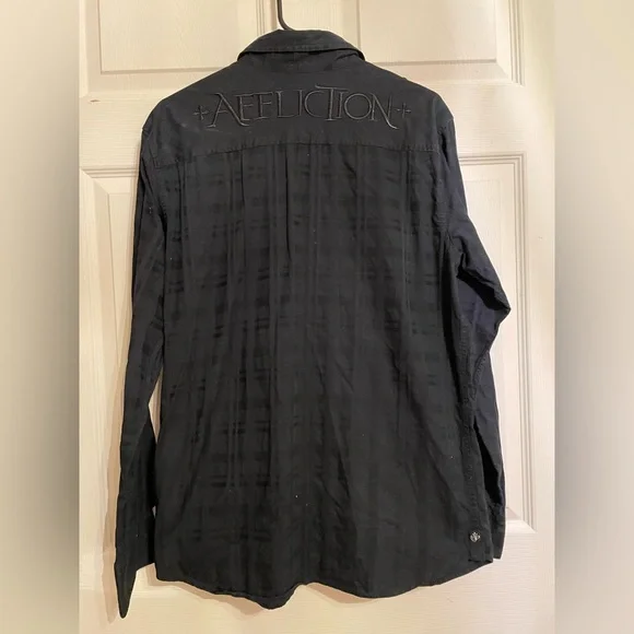Black Affliction Button Up Shirt - Picture 1 of 4